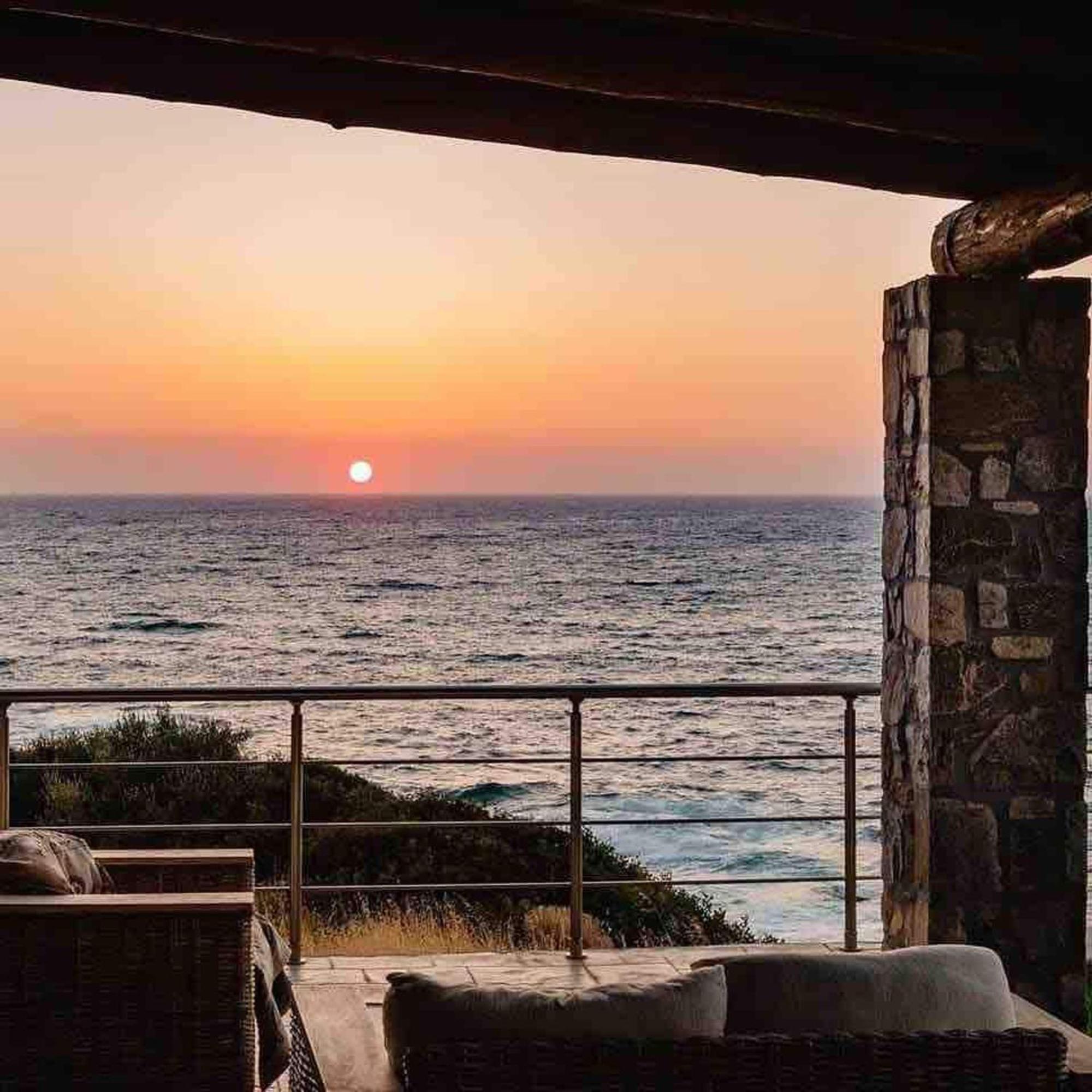 Villa Mediterranea, With Heated Pool Livadia  Kültér fotó