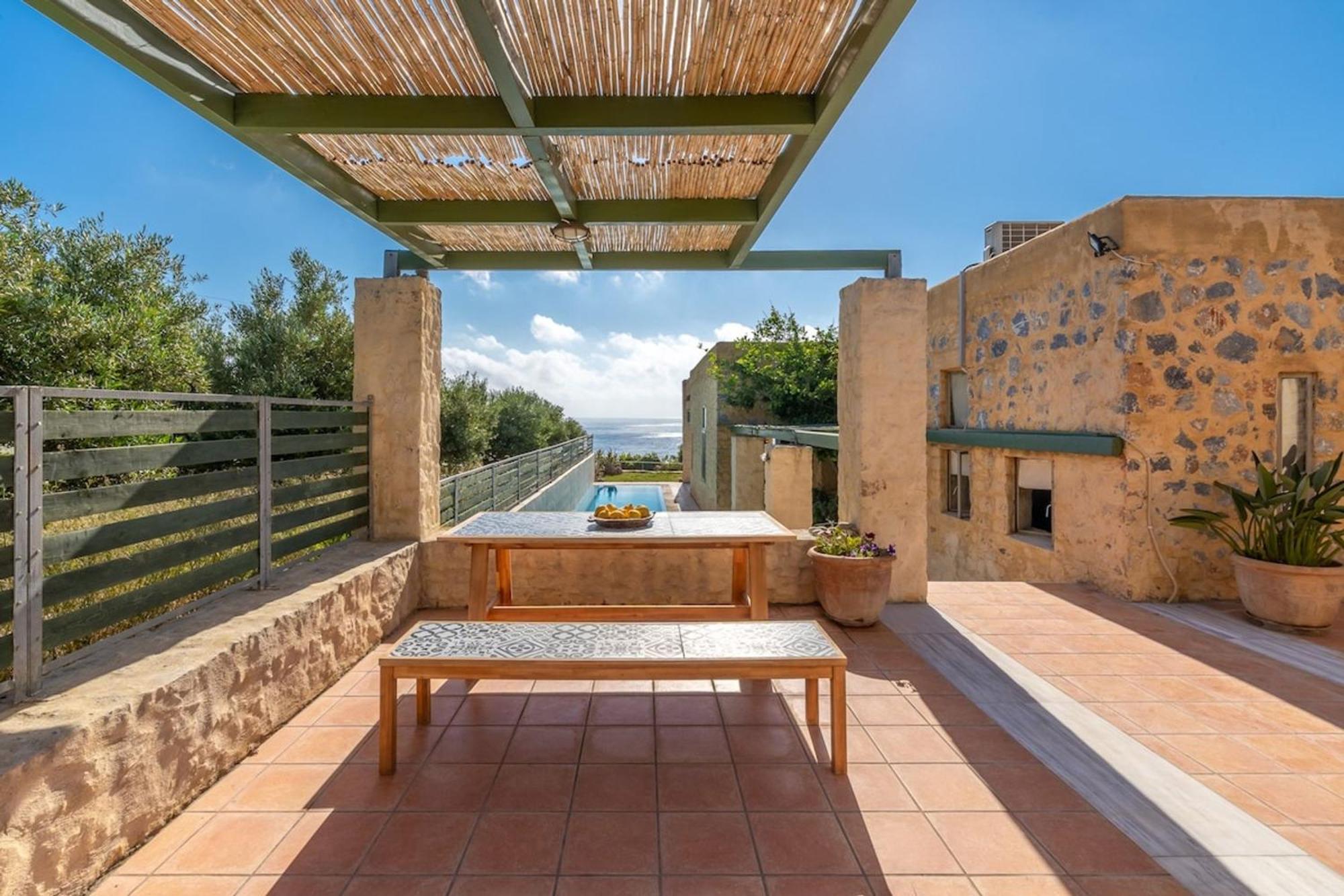 Villa Mediterranea, With Heated Pool Livadia  Kültér fotó